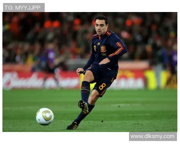 揭开神秘面纱一起猜猜这些世界足球明星的真实身份与传奇故事