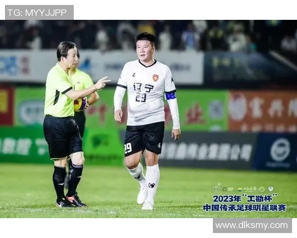 探索足球明星背后的国家球队及其辉煌成就与历史传承