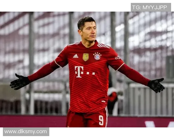 揭晓当今足球明星的真实身份与他们的辉煌成就