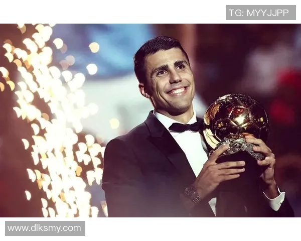 木鸡足球明星盘点：那些在绿茵场上闪耀的传奇人物与新星