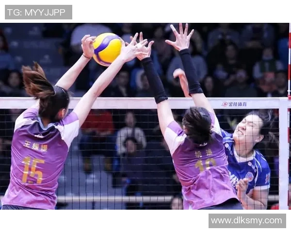 李秀英专访：从球场新星到篮球传奇的成长之路回顾